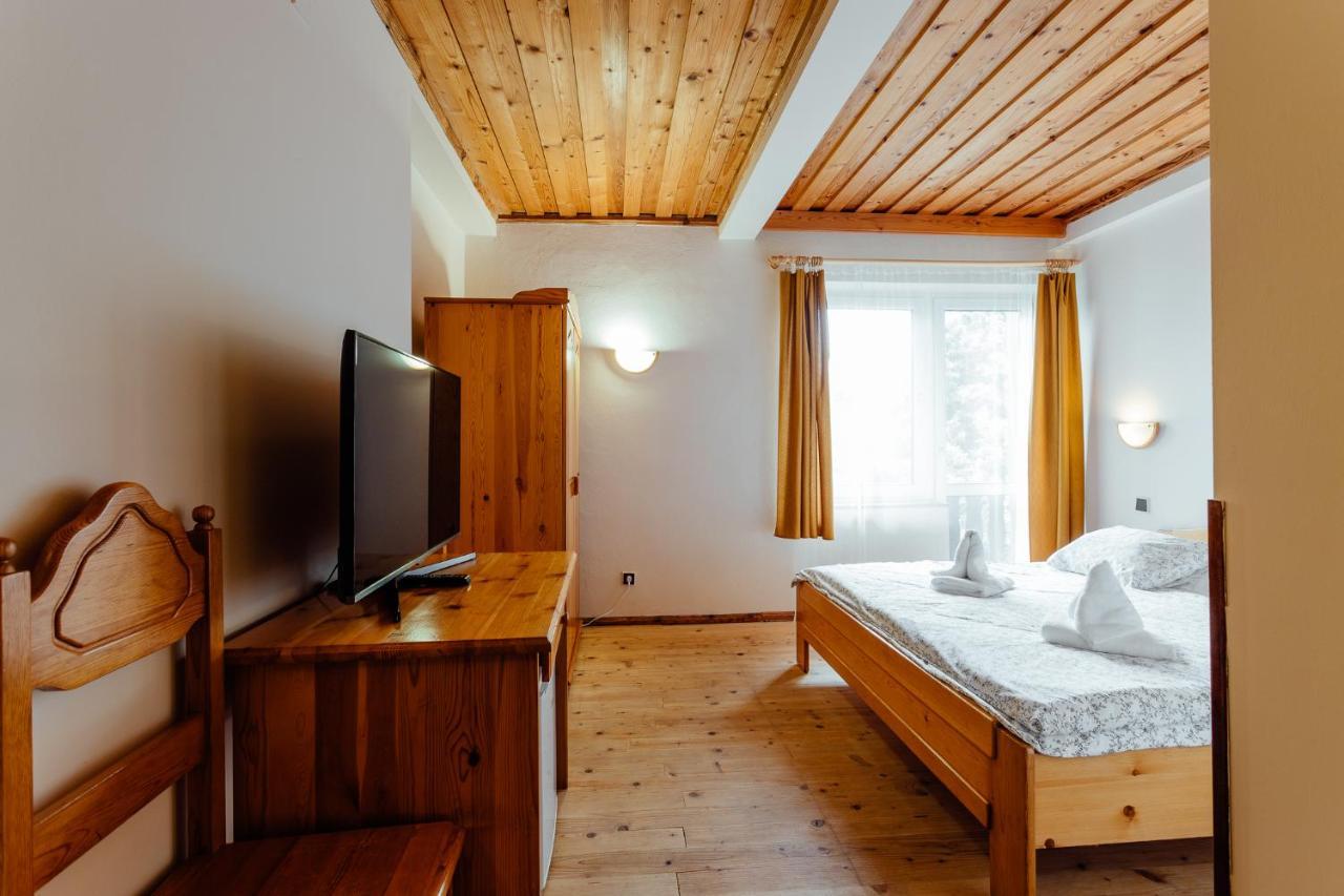 Penzion Topky Banska Stiavnica Bagian luar foto